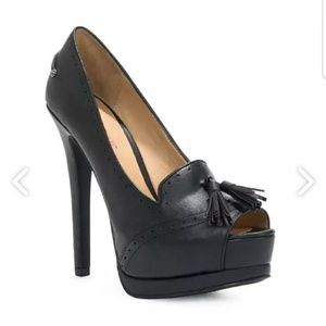 Classic heels with a modern twist